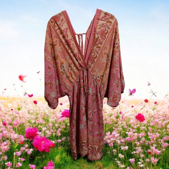 Cupshe Pink and Peach Mini Dress with Vibrant Floral Design - Picture 10 of 15